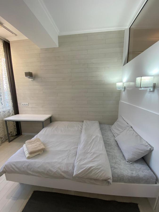 צ'יסינאו New Double Room Luxury Apartment In The Center מראה חיצוני תמונה
